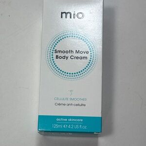 Smooth Move Body Cream - White and Blue